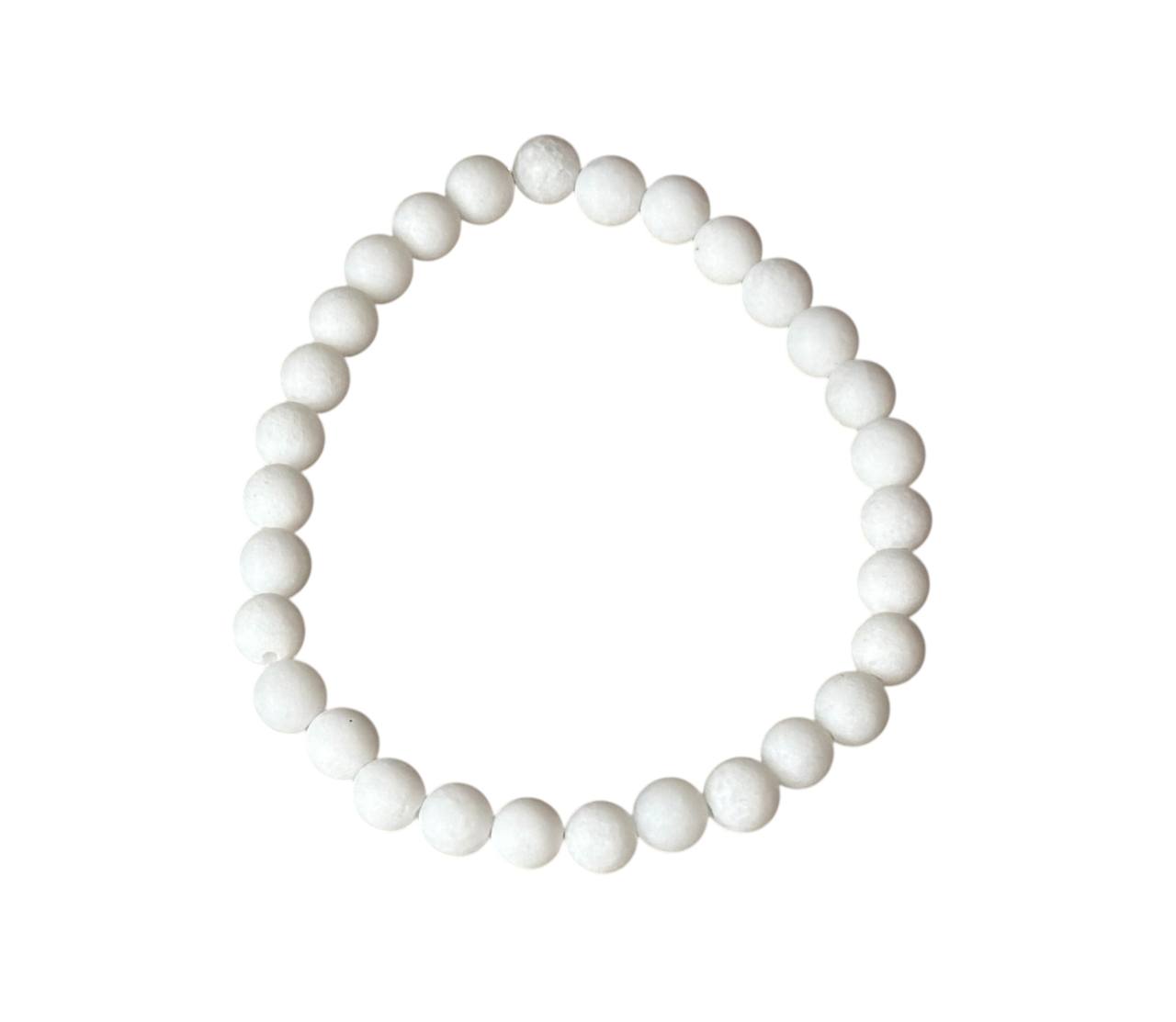 Handgefertigtes weißes Jadeperlenarmband – Personalisiert mit Namen oder ohne – Elastisch & in verschiedenen Größen (XS bis XL) (003)