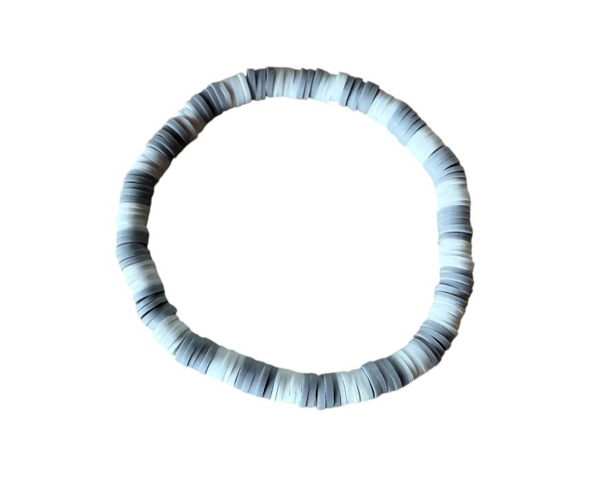 Handgemachtes Perlenarmband aus Ton – Grau & Weiß – Elastisch, 16 cm Umfang