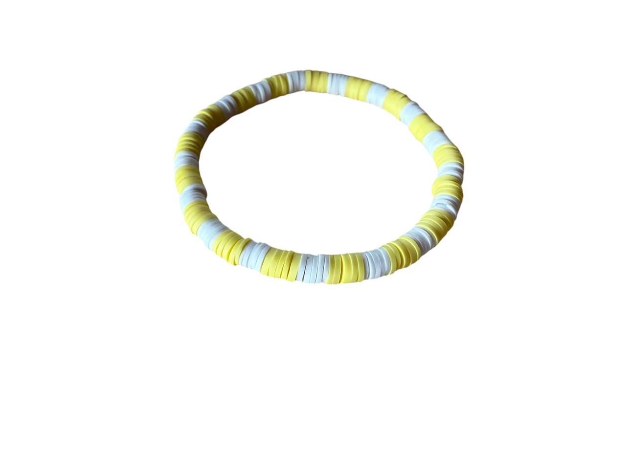 Handgemachtes Tonperlen-Armband – Gelb & Weiß – Elastisch, 16 cm Umfang