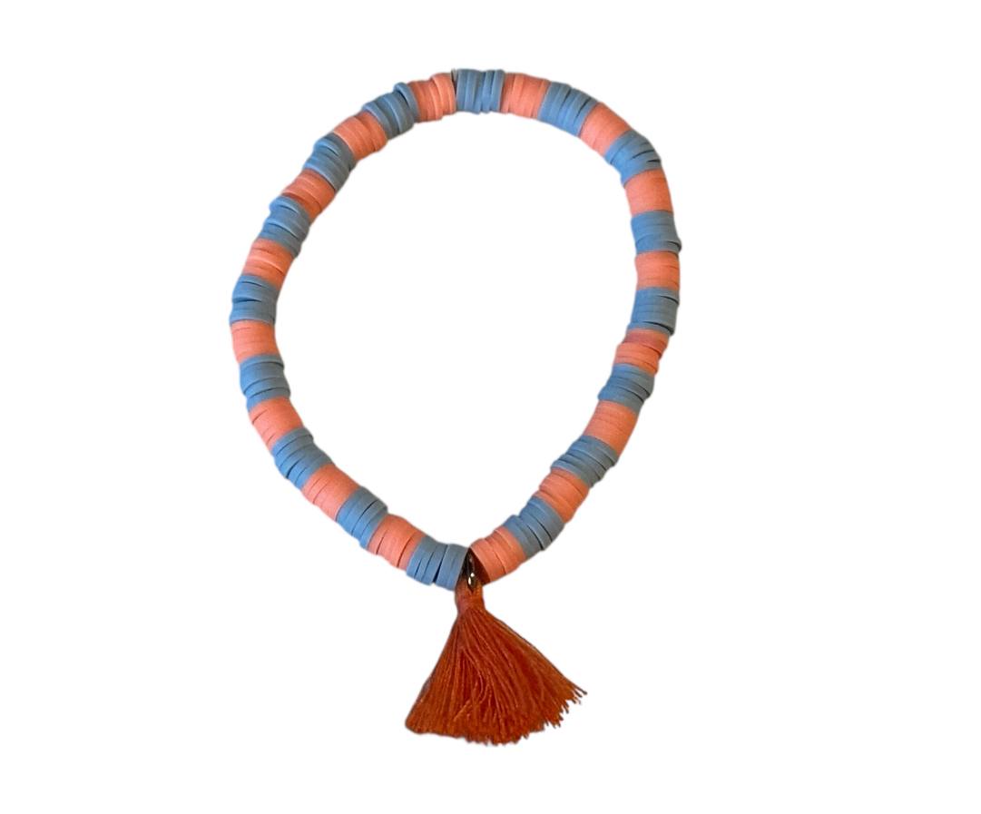 Handgemachtes Ton-Perlenarmband Grau & Orange mit Quaste – Elastisches Armband in Wunschgröße