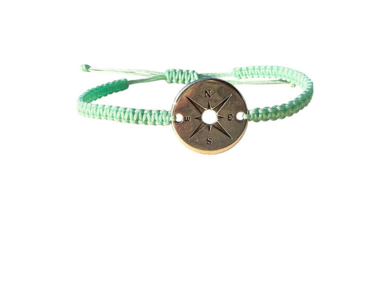 Makramee Armband mit Kompass Anhänger – Mintgrün & Silber | Handgemacht & verstellbar