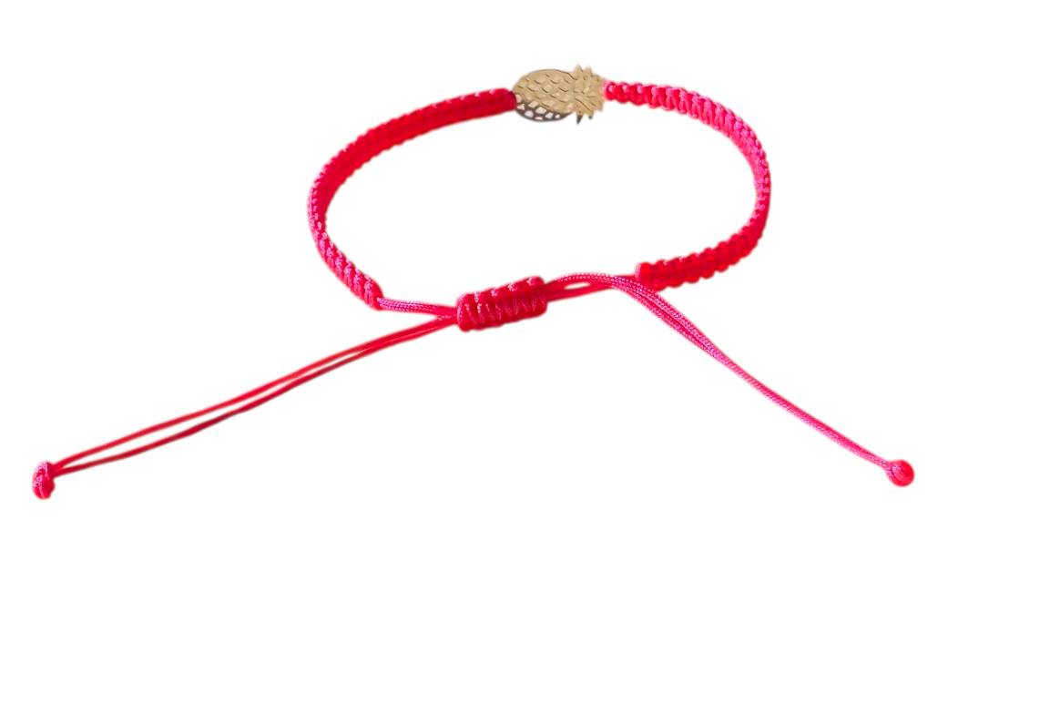 Makramee Armband mit Ananas-Anhänger in Silber – Handgemachter Boho Schmuck in Wunschfarbe