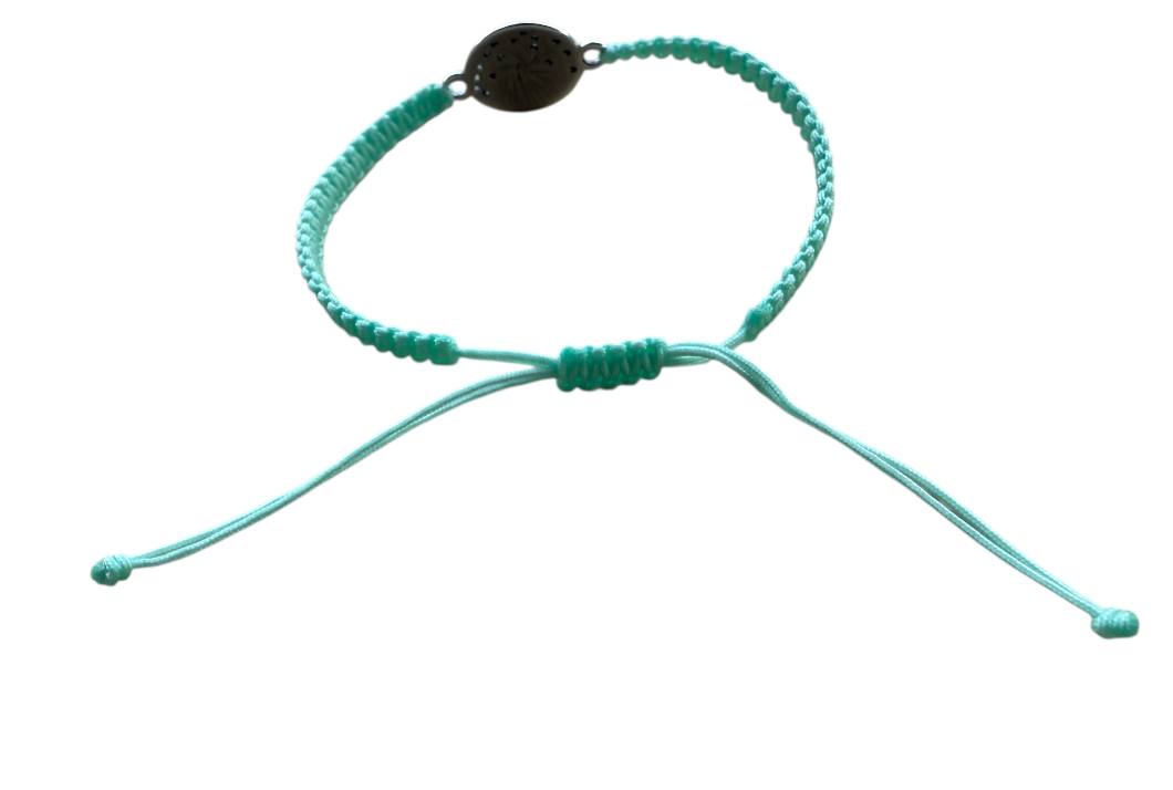 Handgemachtes Makramee Armband mit Lebensbaum 🌿 – Mintgrün & Silber – Symbol für Wachstum & Stärke
