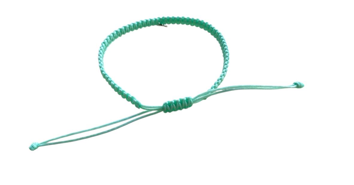 Makramee Armband mit Kompass-Anhänger đ§ | TĂźrkis & Silber | Handgemacht & verstellbar