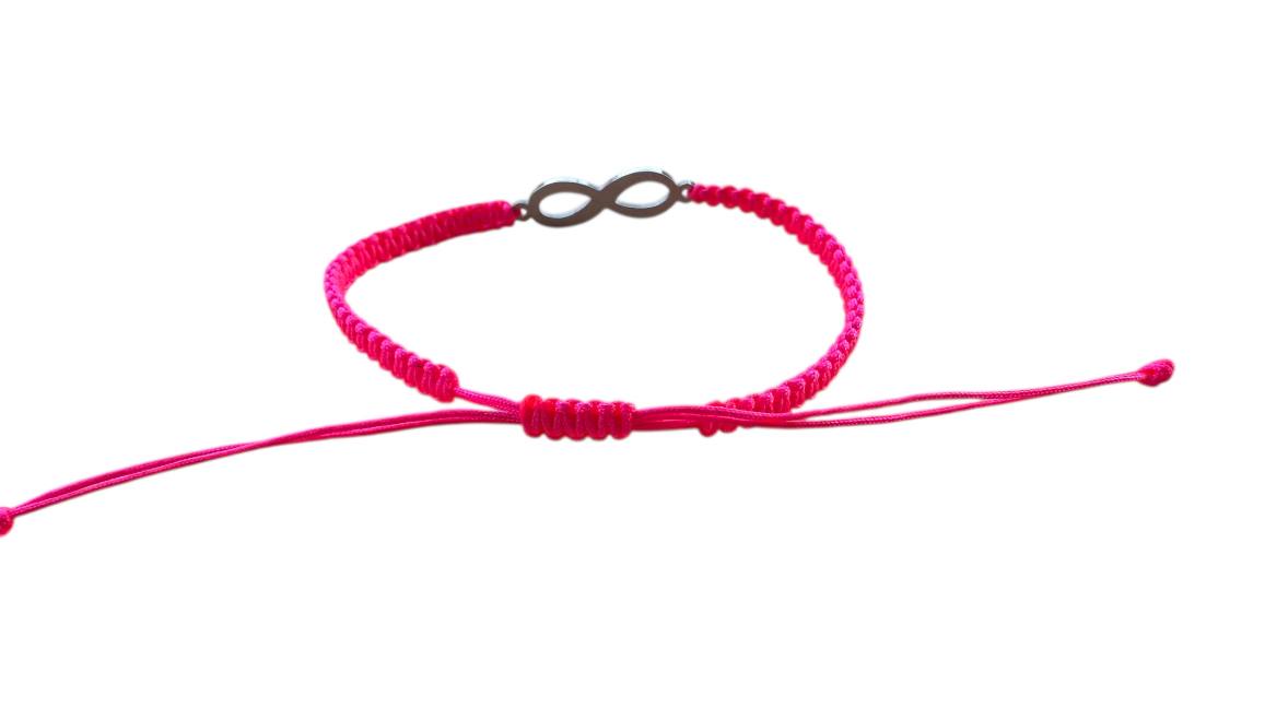 Makramee Armband Neonpink mit Infinity Anhänger ♾ | Handgefertigt | Symbol für Unendlichkeit | Verstellbar