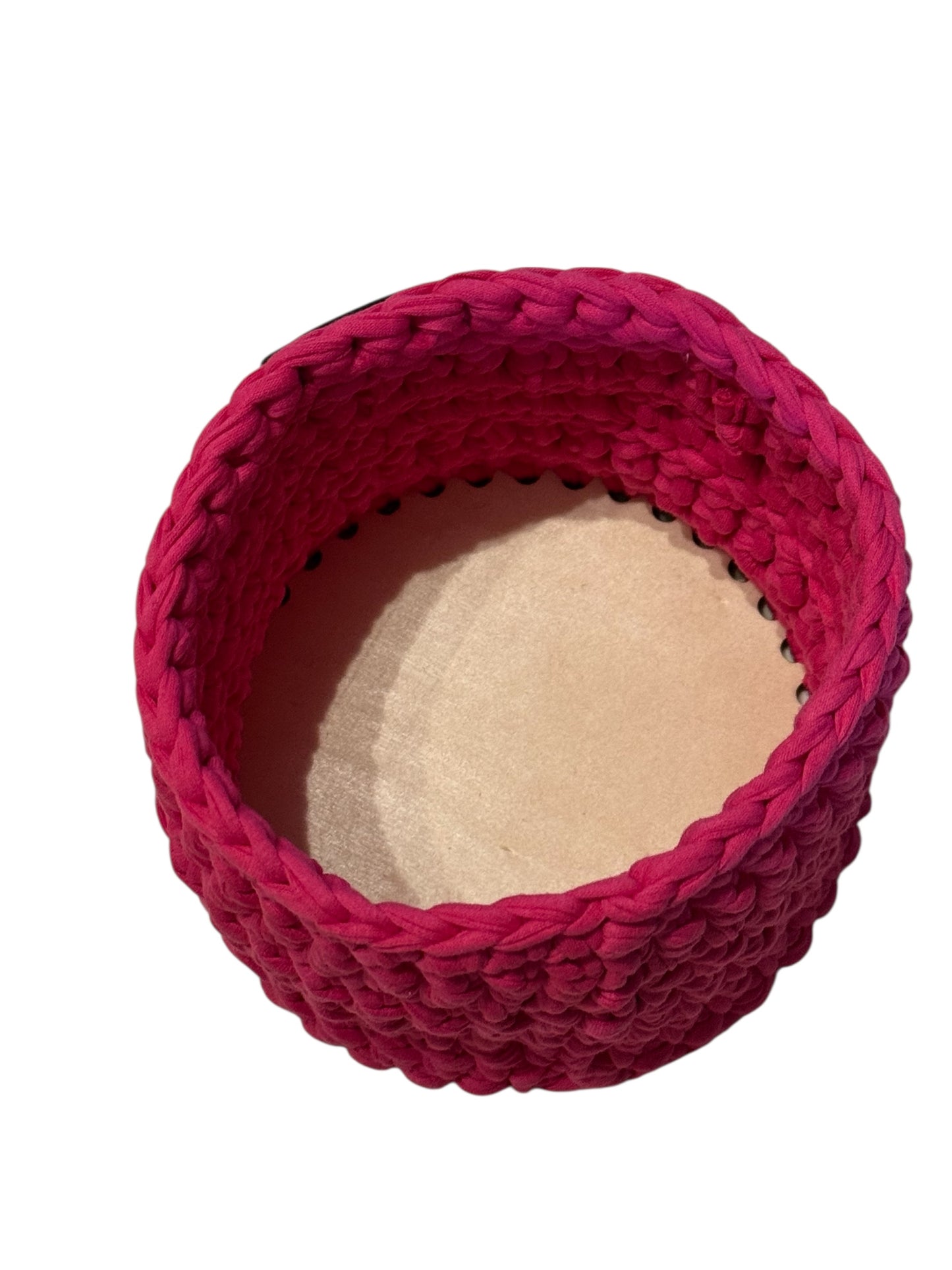 Gehäkelter Aufbewahrungskorb Pink mit Holzboden – 15,5 x 12 cm | Handgemacht
