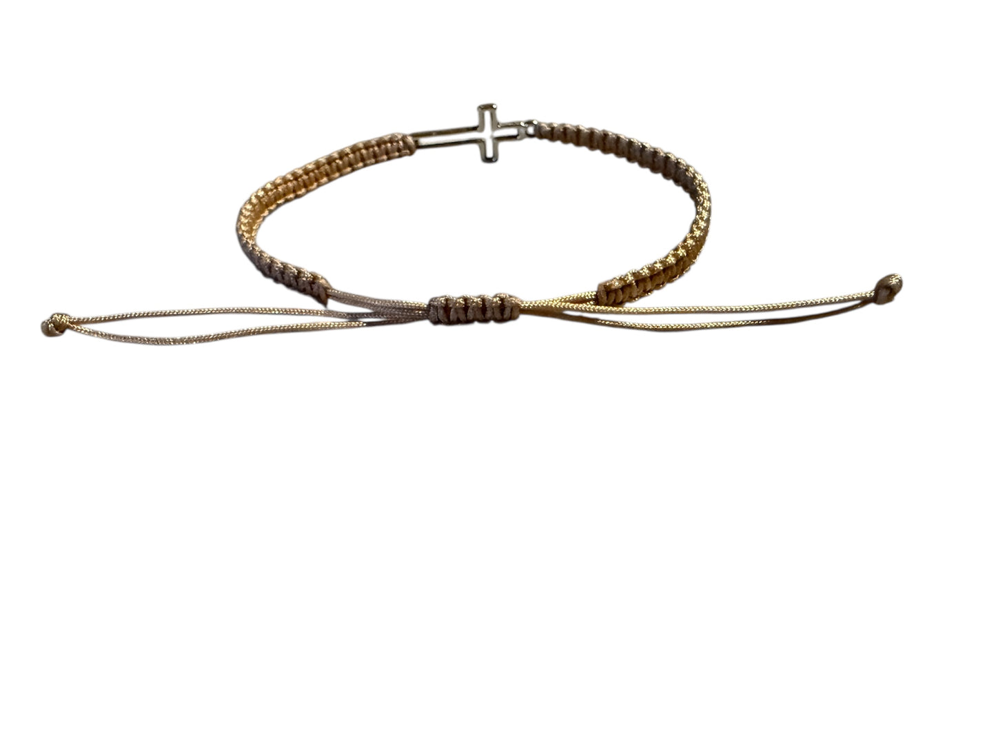 Makramee Armband mit Kreuz-Anhänger | Handgefertigt | Verstellbar | Hellbraun & Silber