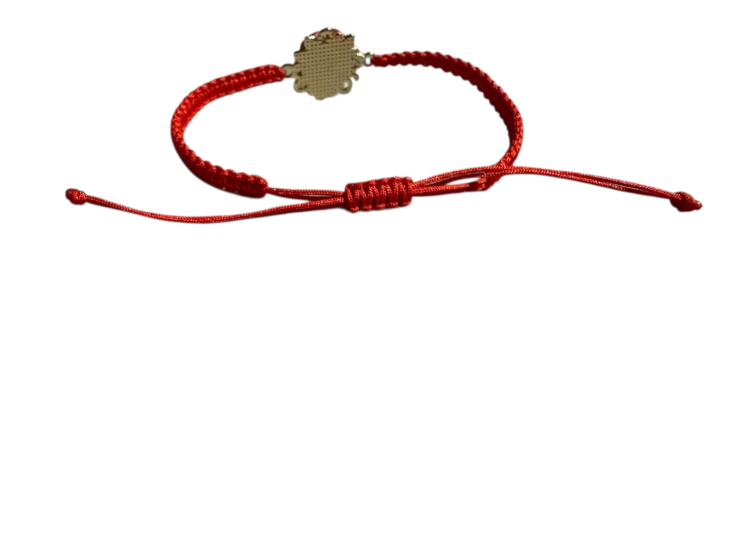 Makramee Armband Rose 🌹 – Handgemacht, Rot mit goldenem Rosenanhänger, verstellbar 16–20cm