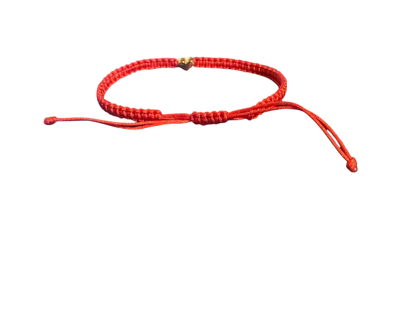 Makramee Armband Rot mit Herz Anhänger in Gold – Handgemacht & verstellbar (16–20 cm)