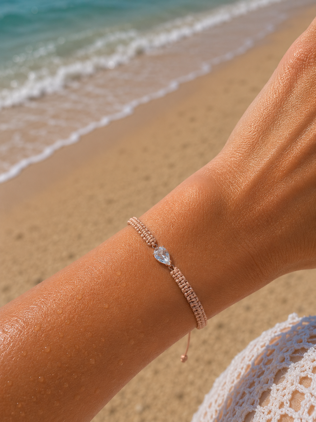 Makramee Armband mit Tropfen-Glasstein – Verstellbares Edelstahl Armband in Roségold | Boho Schmuck | 38 Bandfarben | 5 Größen