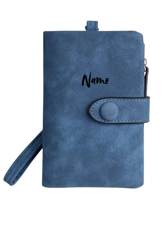 Elegante Geldbörse in Dunkelblau mit Dreifach-Faltung & Handschlaufe – personalisierbar 💙✨