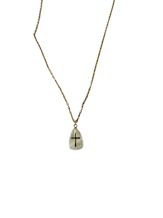 Goldene Edelstahl Halskette mit weißem Naturstein & Kreuz | 45cm | Kreuz-Anhänger 15x10mm