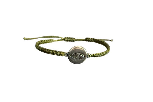Makramee-Armband mit Auge-Anhänger – handgefertigt, verstellbar & personalisierbar | Symbol für Schutz & Intuition (S10)