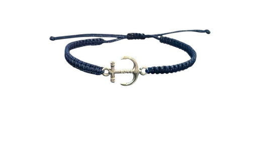 Handgefertigtes Makramee-Armband mit Anker-Love-Anhänger – personalisierbar & verstellbar | Symbol für Liebe & Halt (S12)