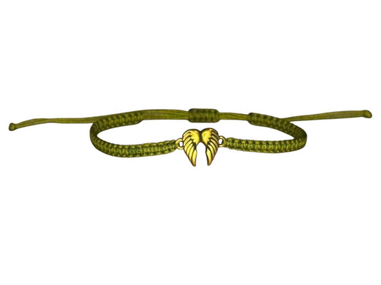 Handgefertigtes Makramee-Armband mit bronzefarbenem Engelsflügel – Individuell anpassbar in Farbe & Größe (B1)