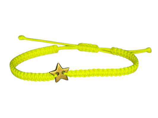 Handgefertigtes Makramee-Armband mit bronzefarbenem Stern – Individuell anpassbar in Farbe & Größe (B5)