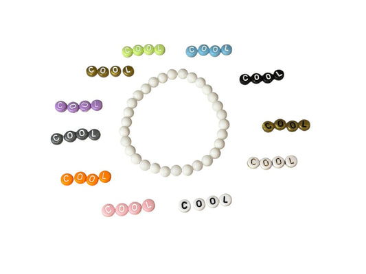 Handgefertigtes weißes Jadeperlenarmband – Personalisiert mit Namen oder ohne – Elastisch & in verschiedenen Größen (XS bis XL) (003)