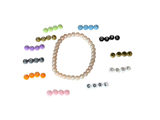 Handgefertigtes Glasperlenarmband in Aprikose Glitzer – Personalisiert mit Namen oder ohne – Elastisch & in verschiedenen Größen (XS bis XL) (010)