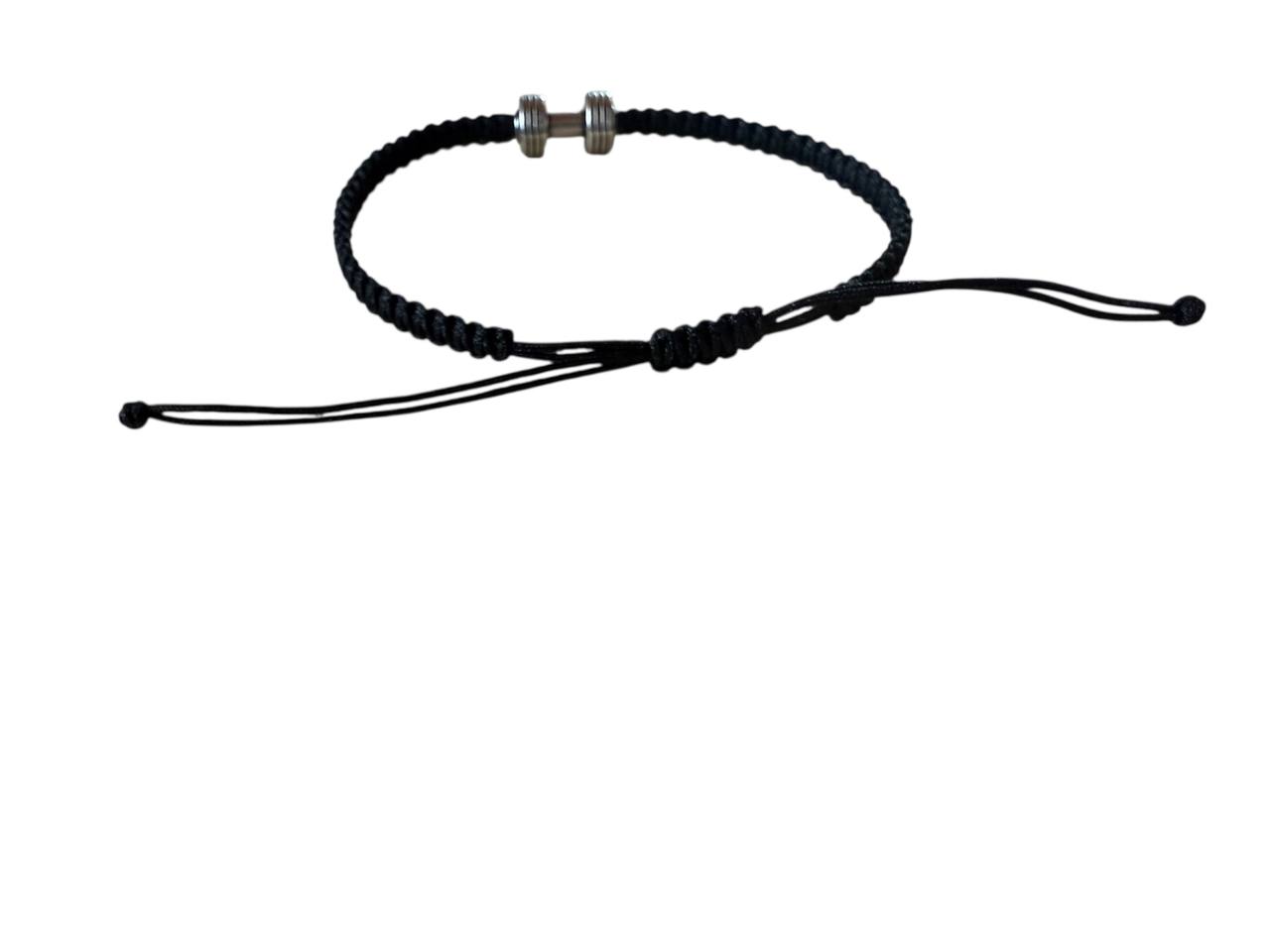 Makramee Armband mit Hantel Anhänger – Schwarz & Silber | Verstellbar 16–20 cm