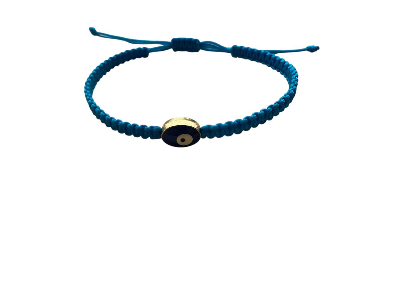 Makramee Armband mit Auge – personalisierbar – Schutzsymbol in Gold & Blau – Handgemacht (G17)