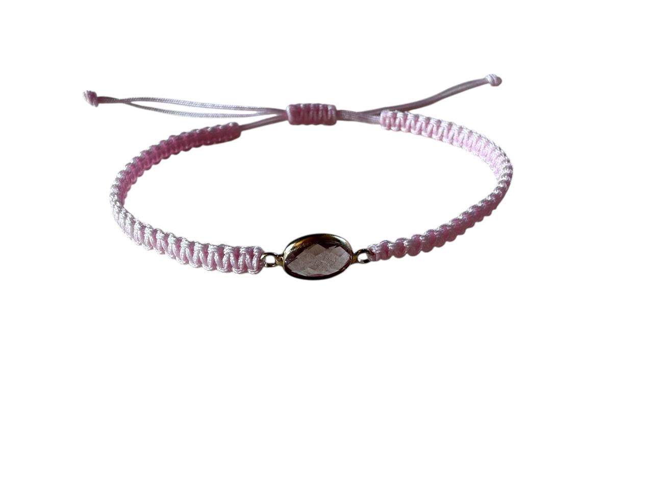 Makramee Armband mit Roségold-Anhänger & rosa Glasstein | Handgemacht & personalisierbar (R26)