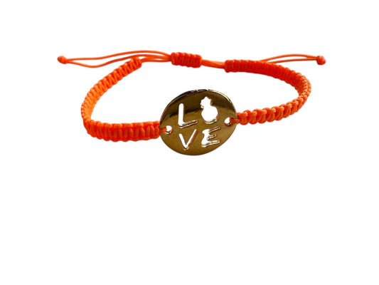 Handgemachtes Makramee Armband mit goldenem Love-Anhänger 🍍 – in 38 Farben & 5 Größen wählbar (G39)