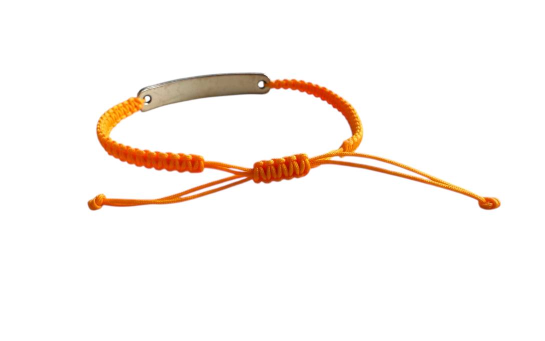 Handgefertigtes Makramee Armband „REVOLUTION“ Silber Anhänger ✊ 38 Farben & Größen (S53)