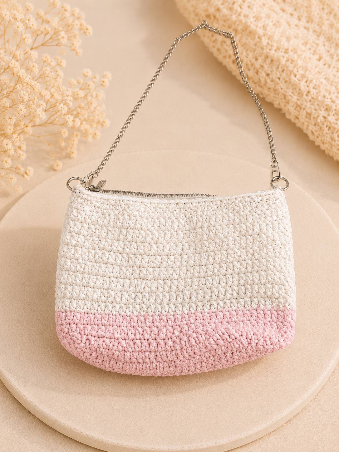 Handgehäkelte Schultertasche mit Reißverschluss – Boho Damen Handtasche | Handmade Tasche Weiß Rosa | Umhängetasche
