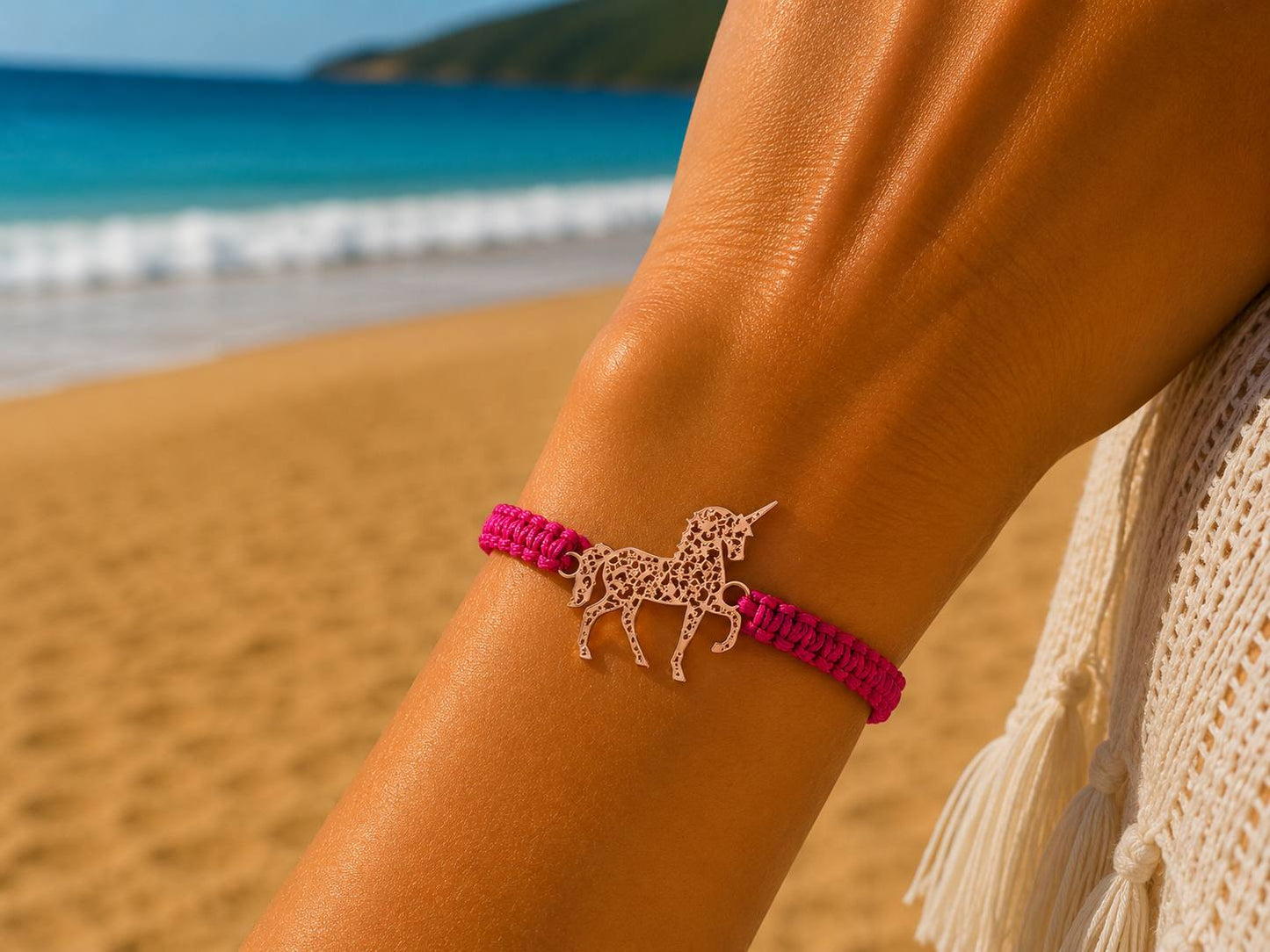 Makramee Armband Einhorn Roségold – Personalisierbares Wunscharmband aus Edelstahl | Verstellbares Freundschaftsarmband | Handmade