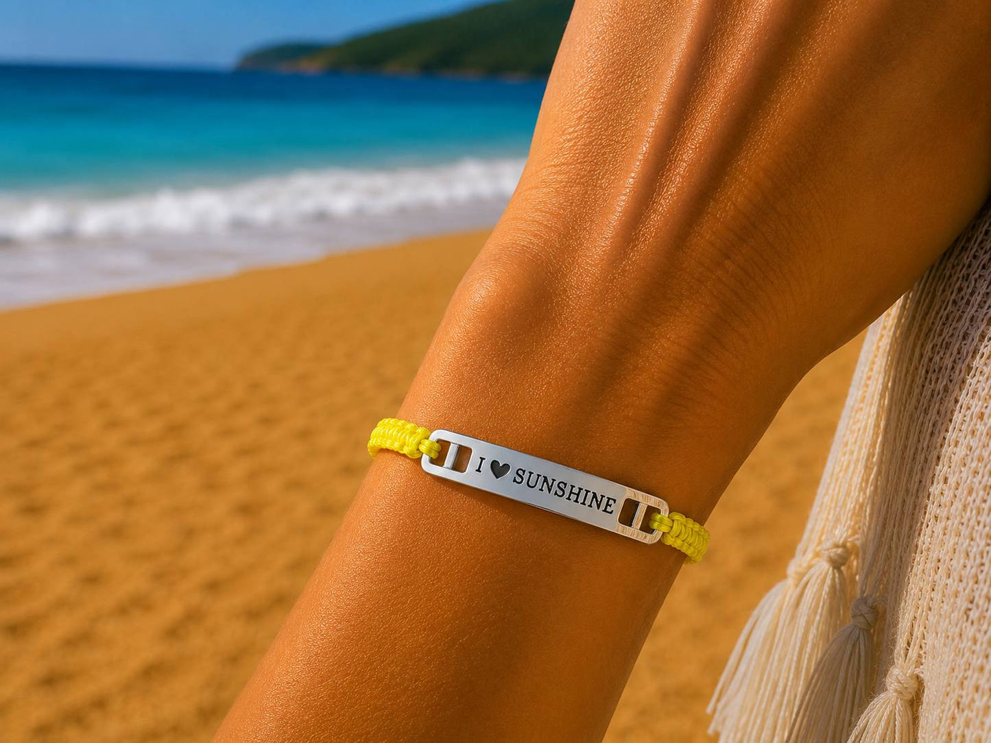 Makramee Armband "I ♥ Sunshine" Silber – Handgefertigtes Wunscharmband aus Edelstahl | Verstellbares Freundschaftsarmband | 38 Bandfarben