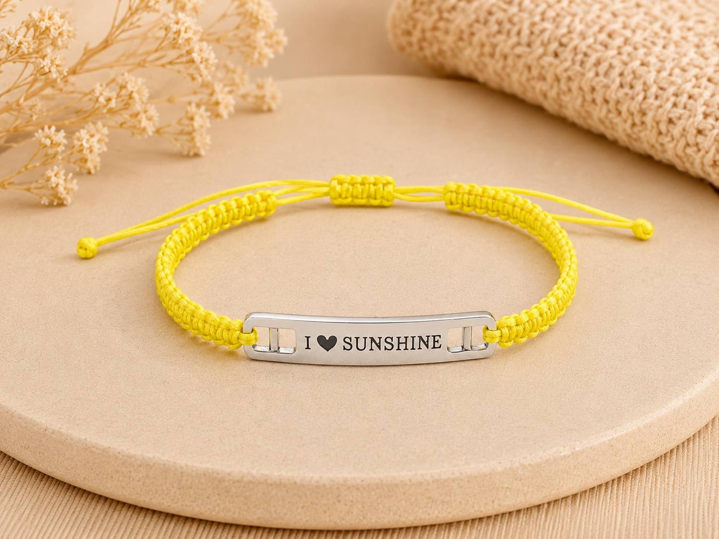 Makramee Armband "I ♥ Sunshine" Silber – Handgefertigtes Wunscharmband aus Edelstahl | Verstellbares Freundschaftsarmband | 38 Bandfarben