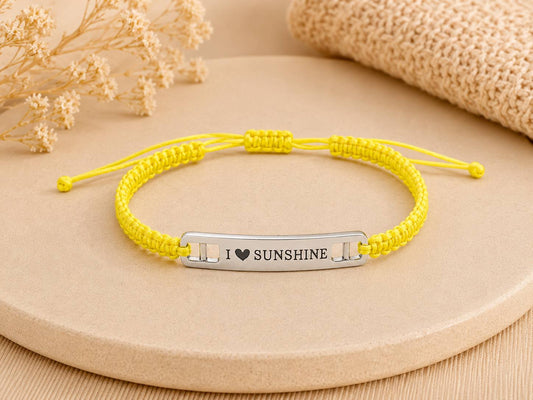 Makramee Armband "I ♥ Sunshine" Silber – Handgefertigtes Wunscharmband aus Edelstahl | Verstellbares Freundschaftsarmband | 38 Bandfarben